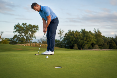 how to putt